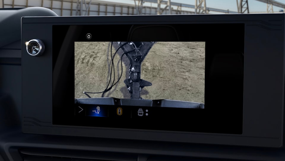 An interior closeup shot from an infotainment screen showing the wing trailering backup camera for the 2024 Chevrolet EV.
