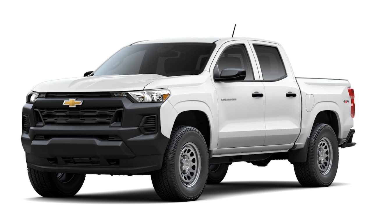 Three-Quarters Front View of the 2025 Chevrolet Colorado