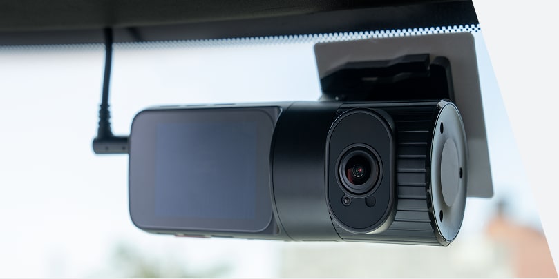 A closeup of an OnStar Dual Cam