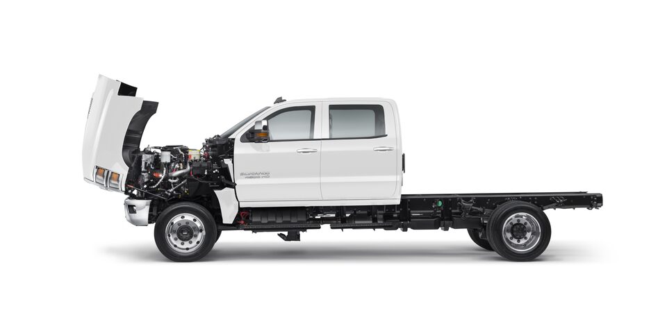 Side View Diagram of a Chevrolet Silverado Heavy Duty Truck