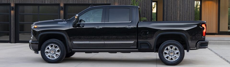 Side View of the 2024 Chevrolet Silverado HD Pickup Truck